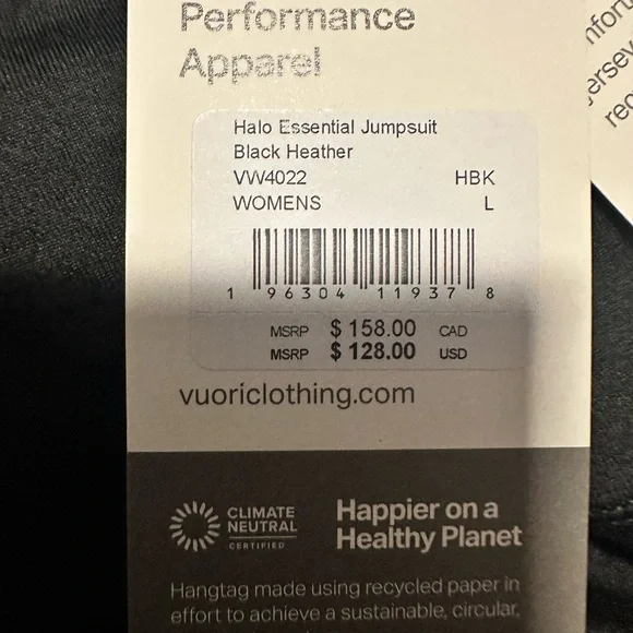 Vuori Black Essential Jumpsuit Size Large NWT - Picture 14 of 14